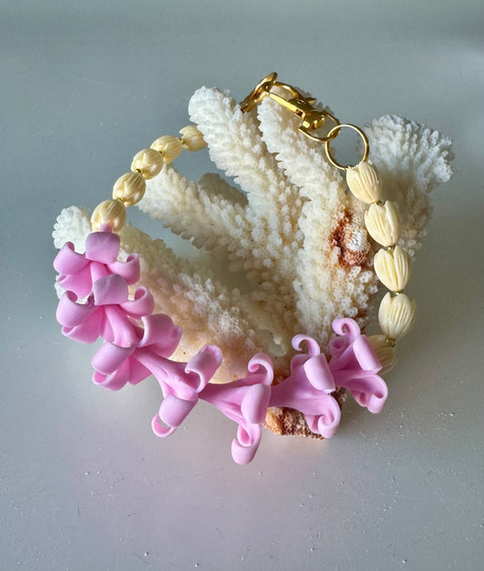 Pink Puakenikeni Purse Lei