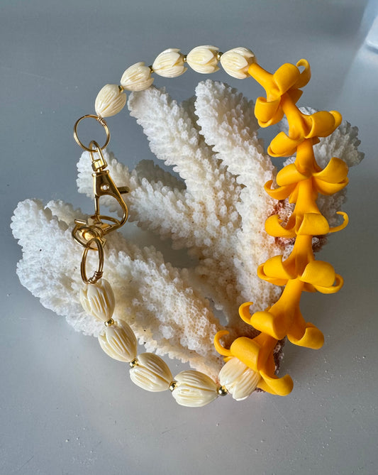 Yellow Puakenikeni Purse Lei